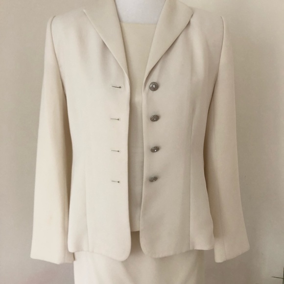 Final Price 🌹Amanda Smith Petite Suit Set. - Picture 5 of 6